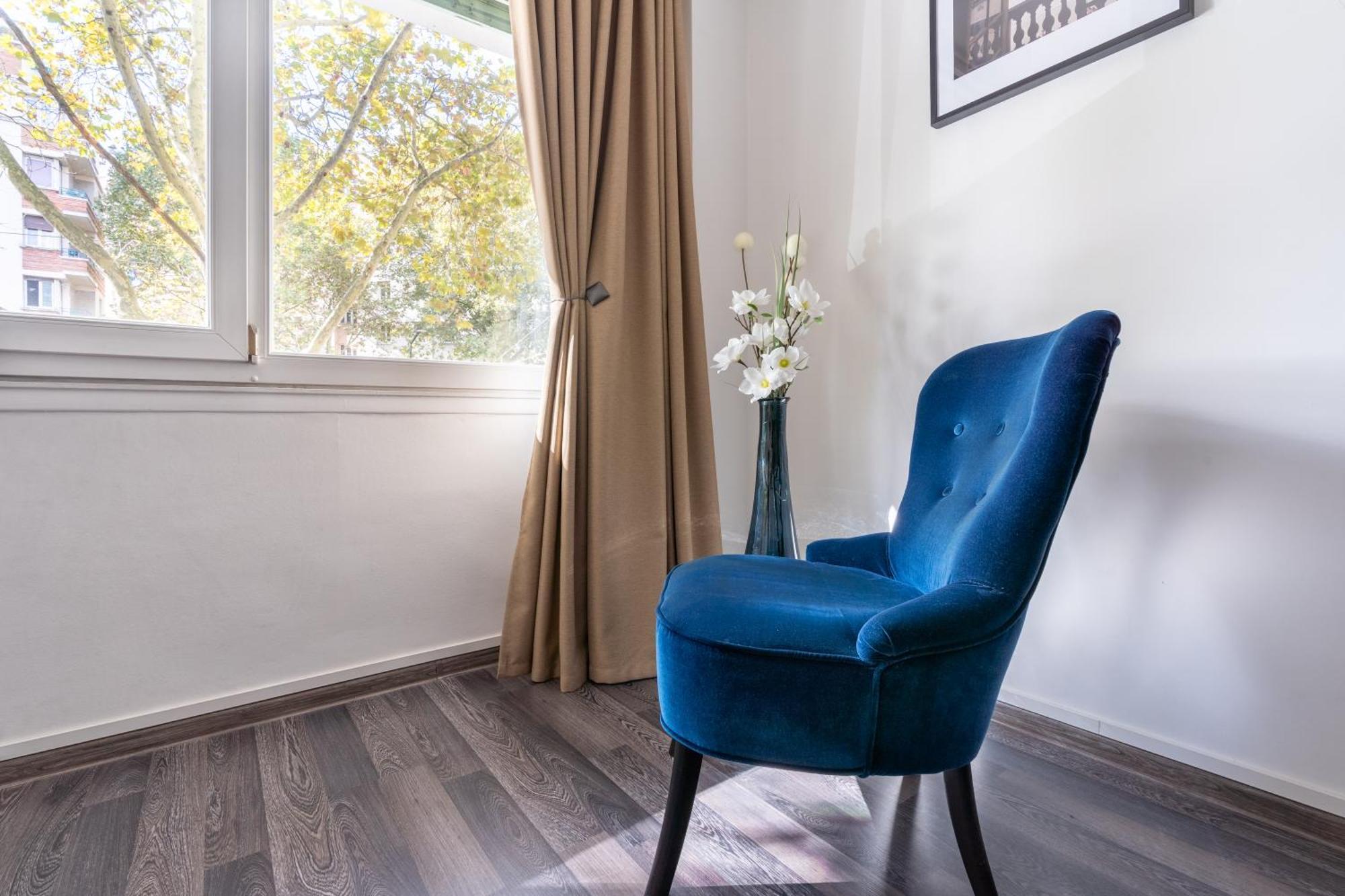 Bright & Contemporary 2bd * Paris