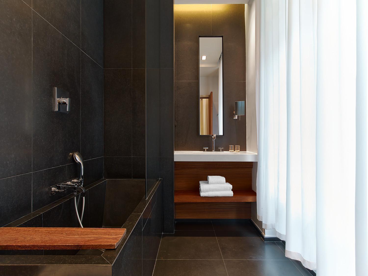 Le Metropolitan, Tour Eiffel, A Tribute Portfolio 5*