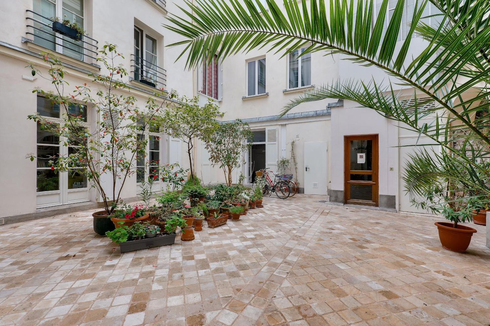 Paradise In The Center Of - Le Marais Apartment