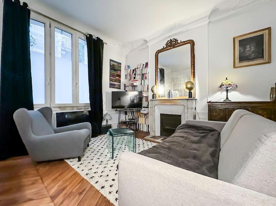 Montmartre With Private Courtyard
