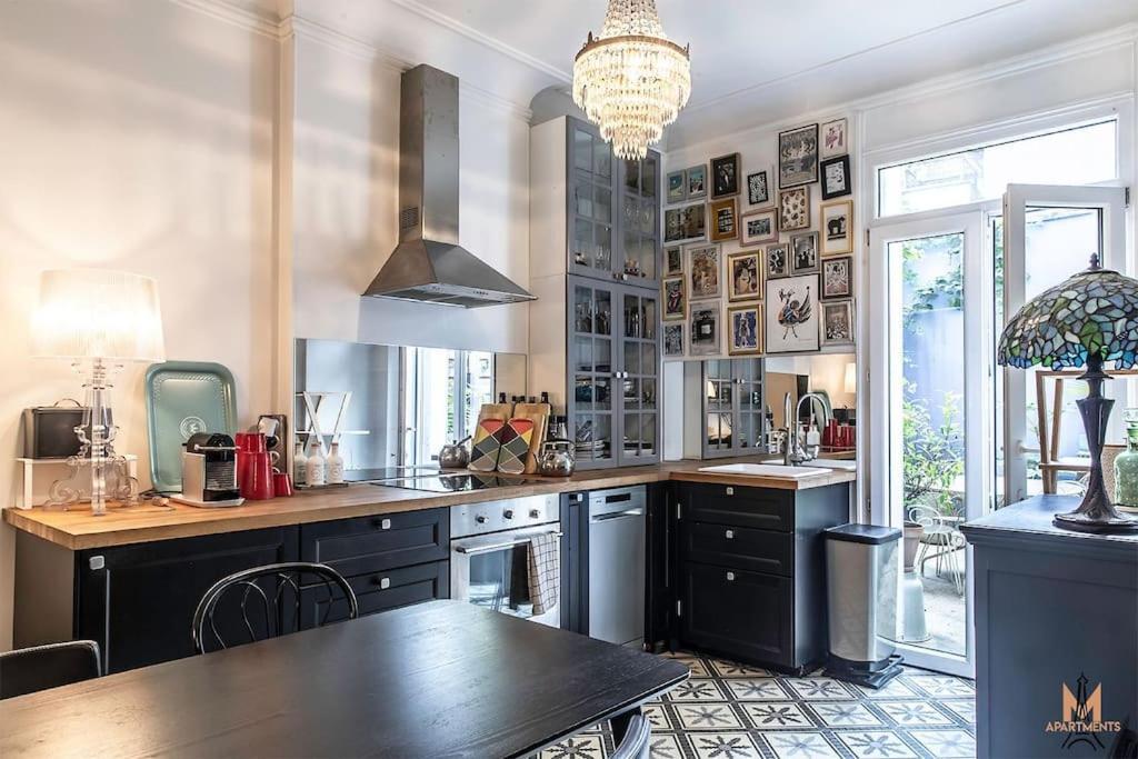 Montmartre With Private Courtyard *