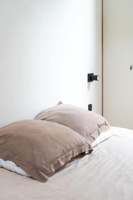Apartment Place Des Vosges, Marais Bastille *