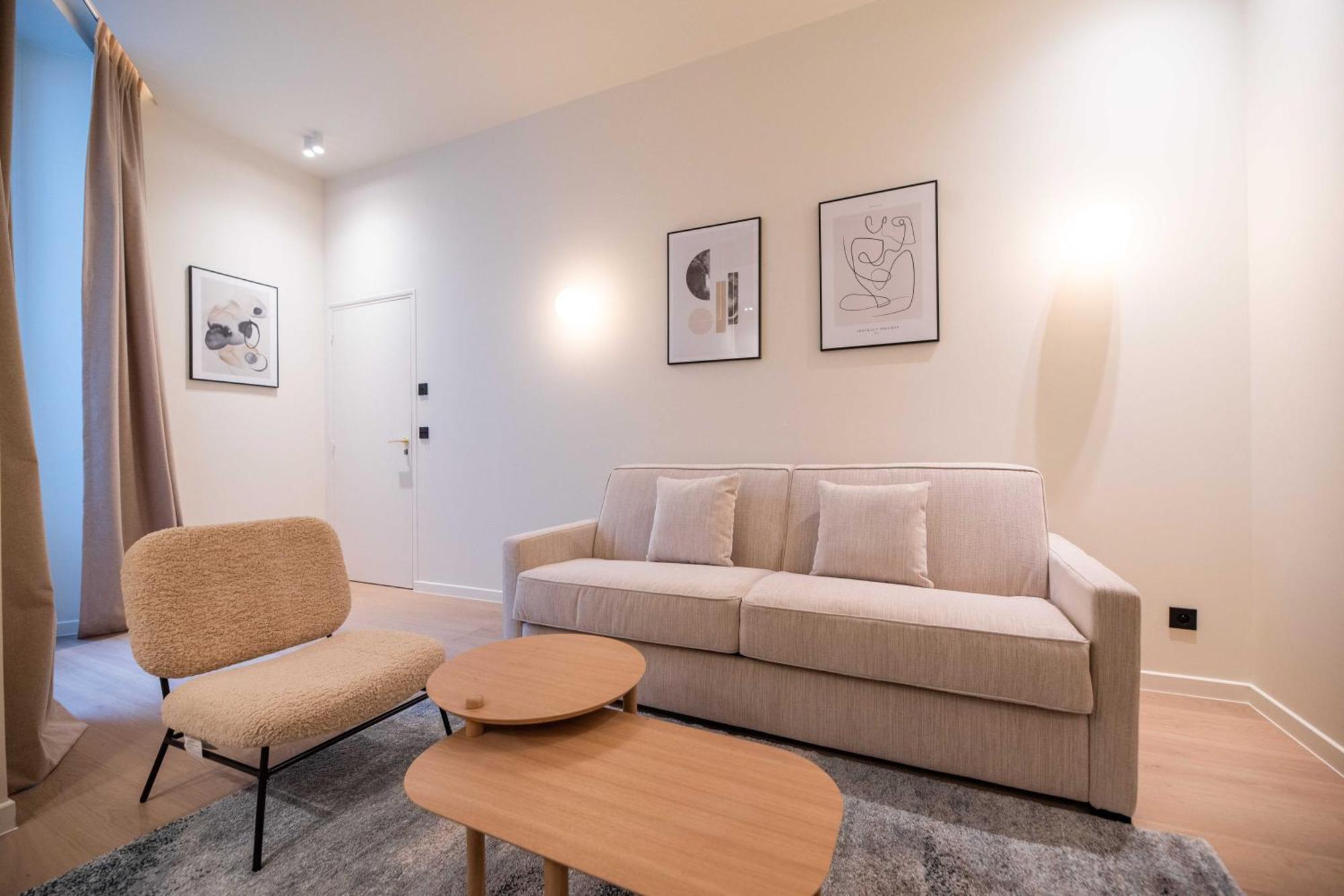 Exceptional With Ac-1br-4p-palais Garnier * Paris
