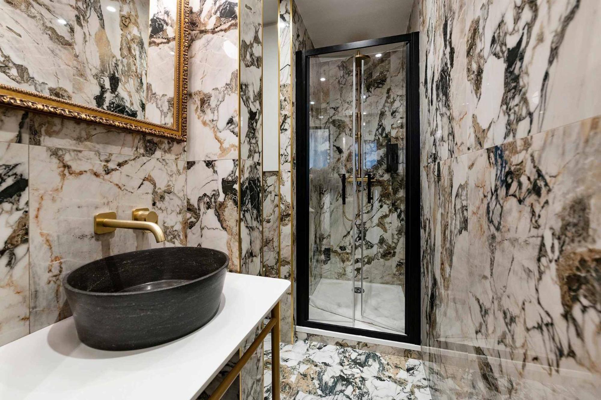Champs Elysees - Avenue Montaigne By Prestige