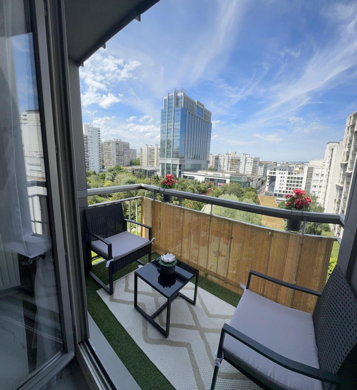 Apartment Apparemment Lumineux Vue Tour Eiffel