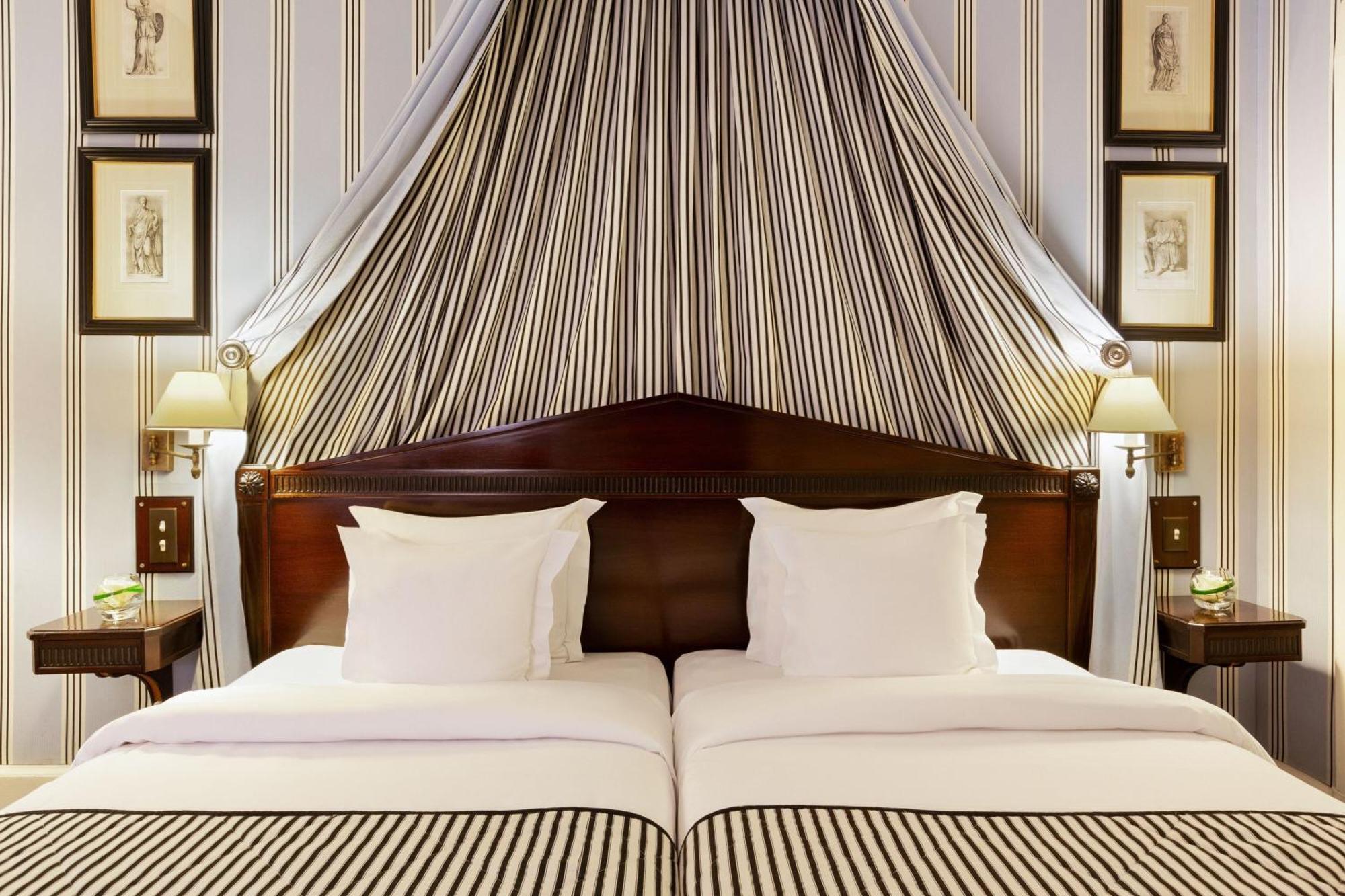 Hotel Le Dokhan's Arc De Triomphe, A Tribute Portfolio Paris