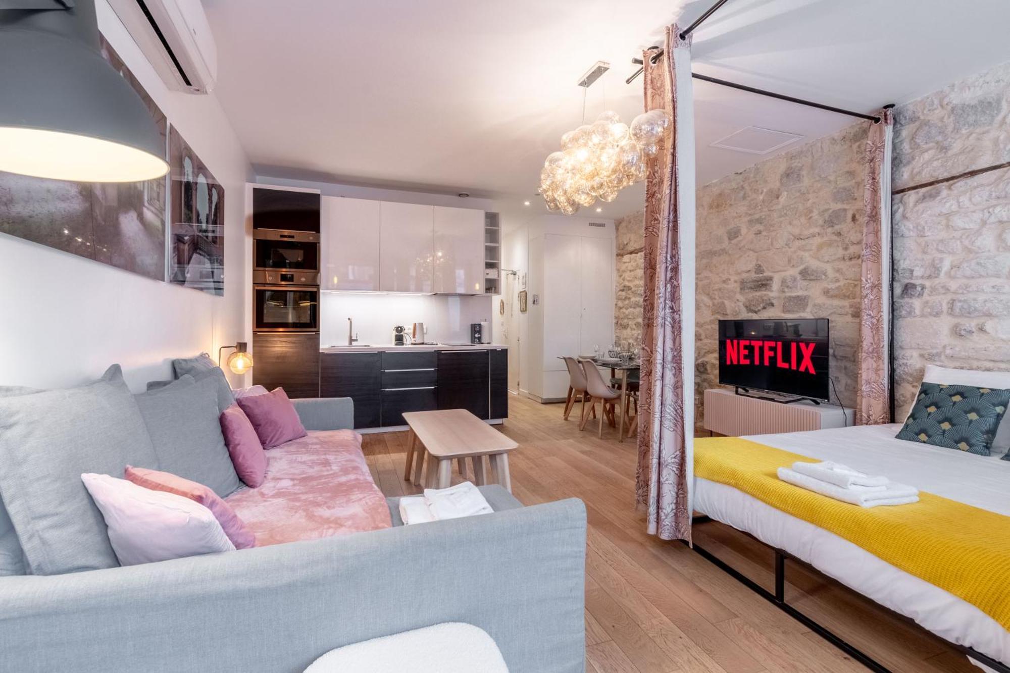 Spacieux Et Rénové Appartement Paris