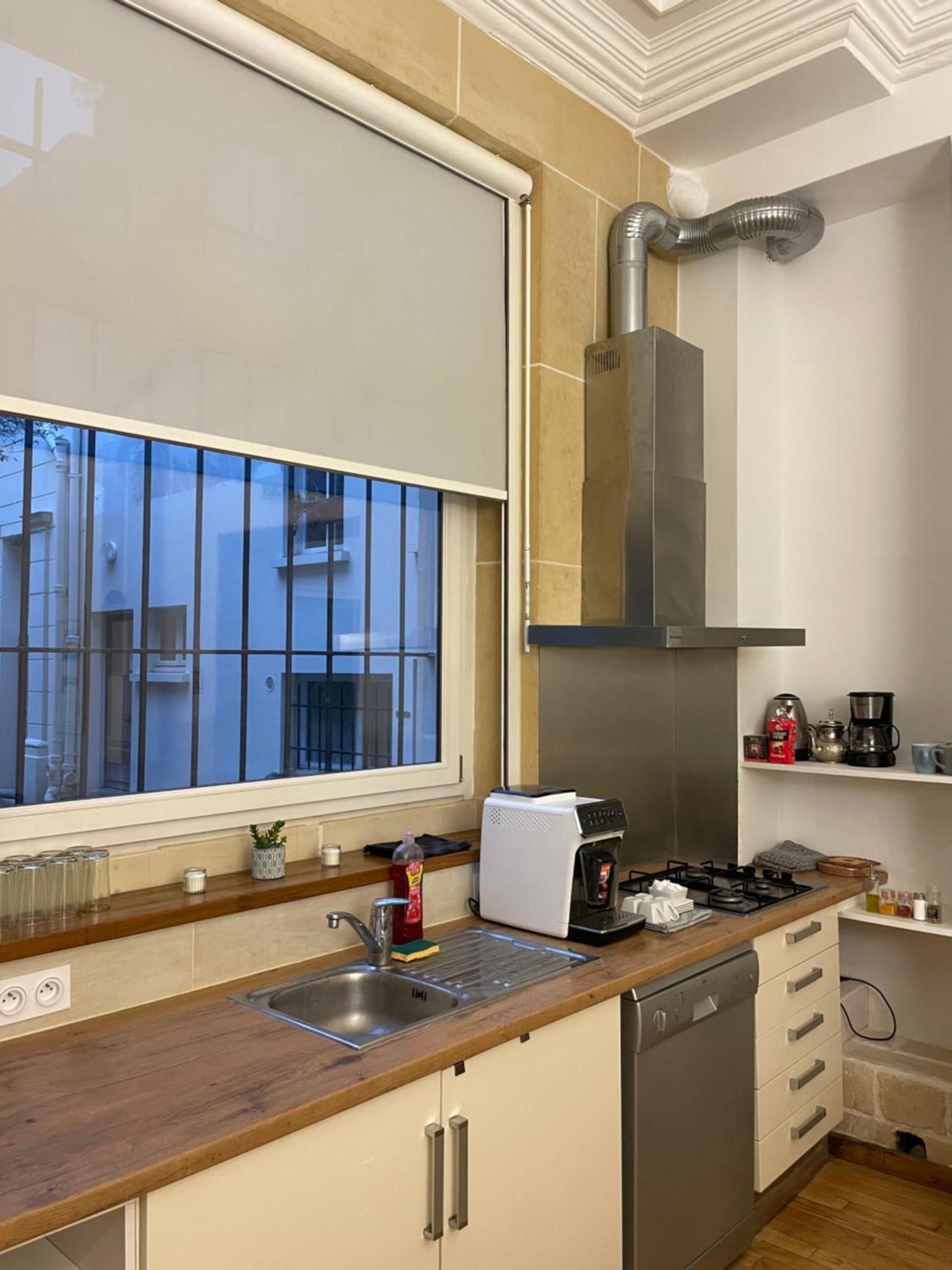 Apartment Spacieux Au Coeur Du 9 Eme Arrondissement