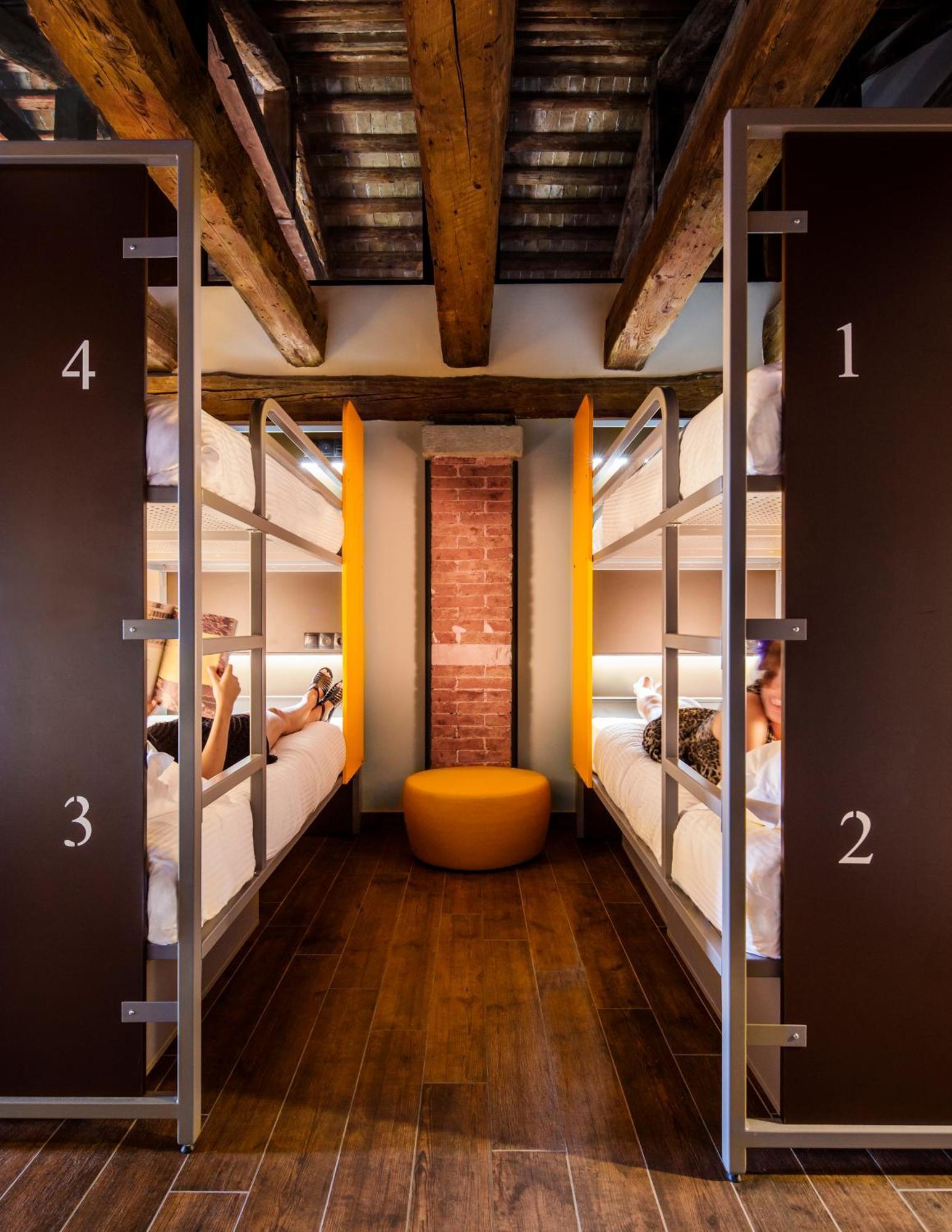 Hostel Generator *