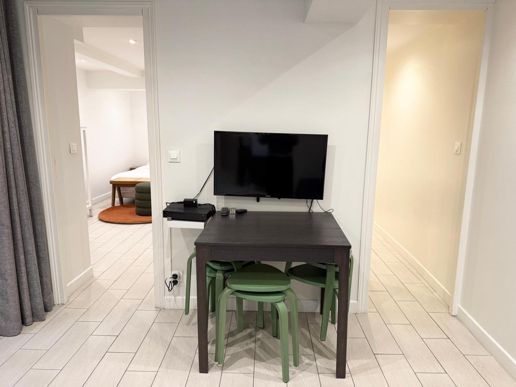 Apartment Au Coeur Du Marais Paris