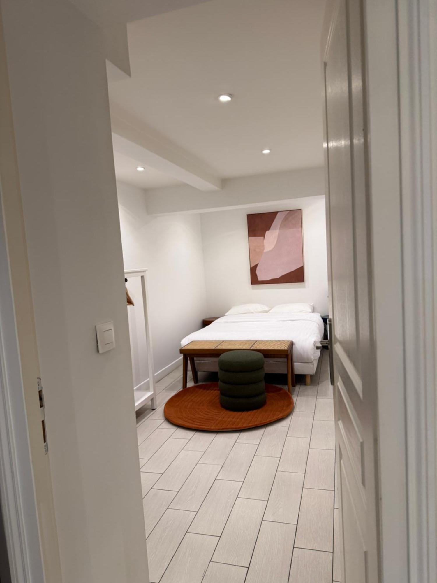Au Coeur Du Marais Apartment