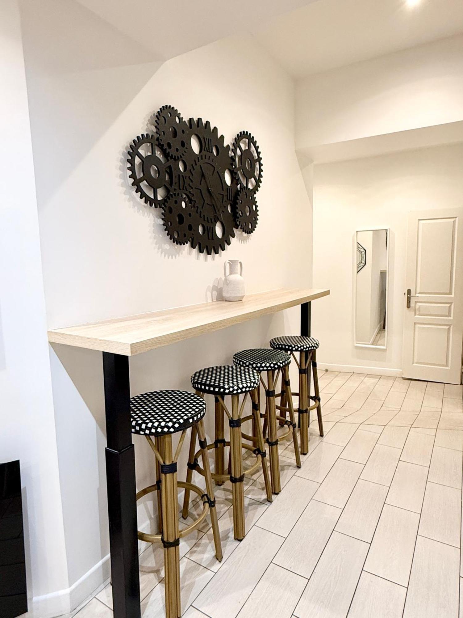 Apartment Au Coeur Du Marais Paris
