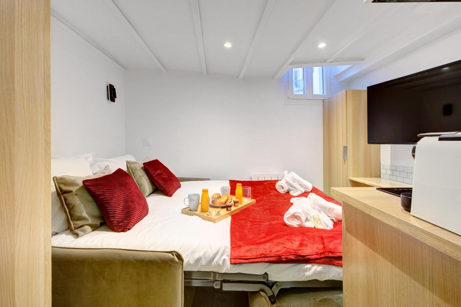 Bluestay 813 - Superb In Paris
