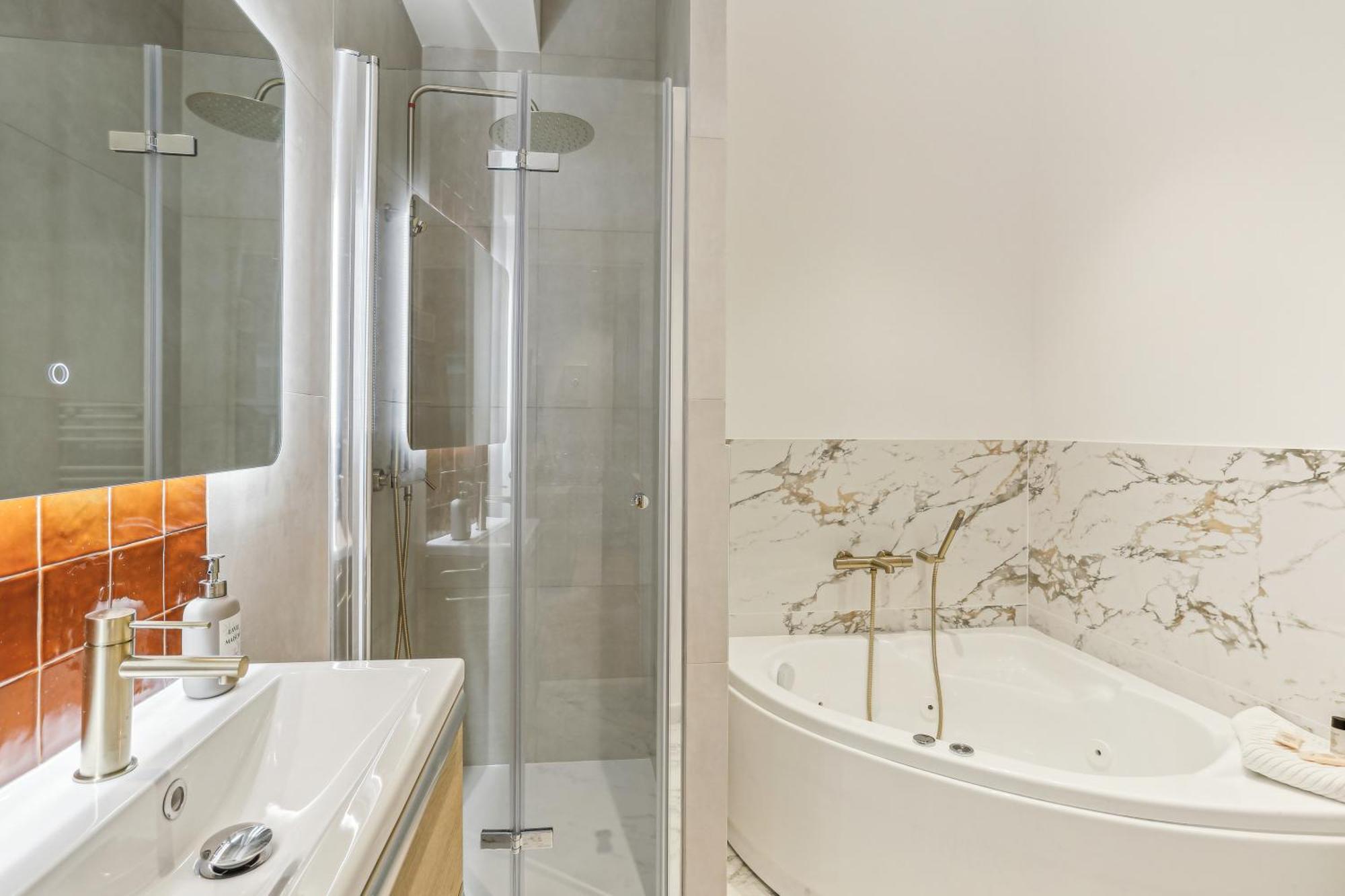 Lavie Maison Hot Tub And Ac Near Arc De Triomphe * Paris