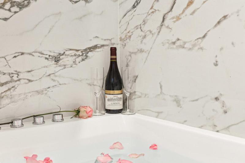 Lavie Maison Hot Tub And Ac Near Arc De Triomphe * Paris