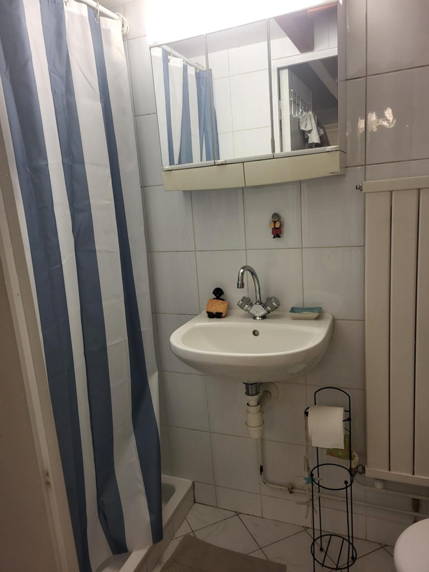 Independante Sur Cours A Bed & Breakfast Paris