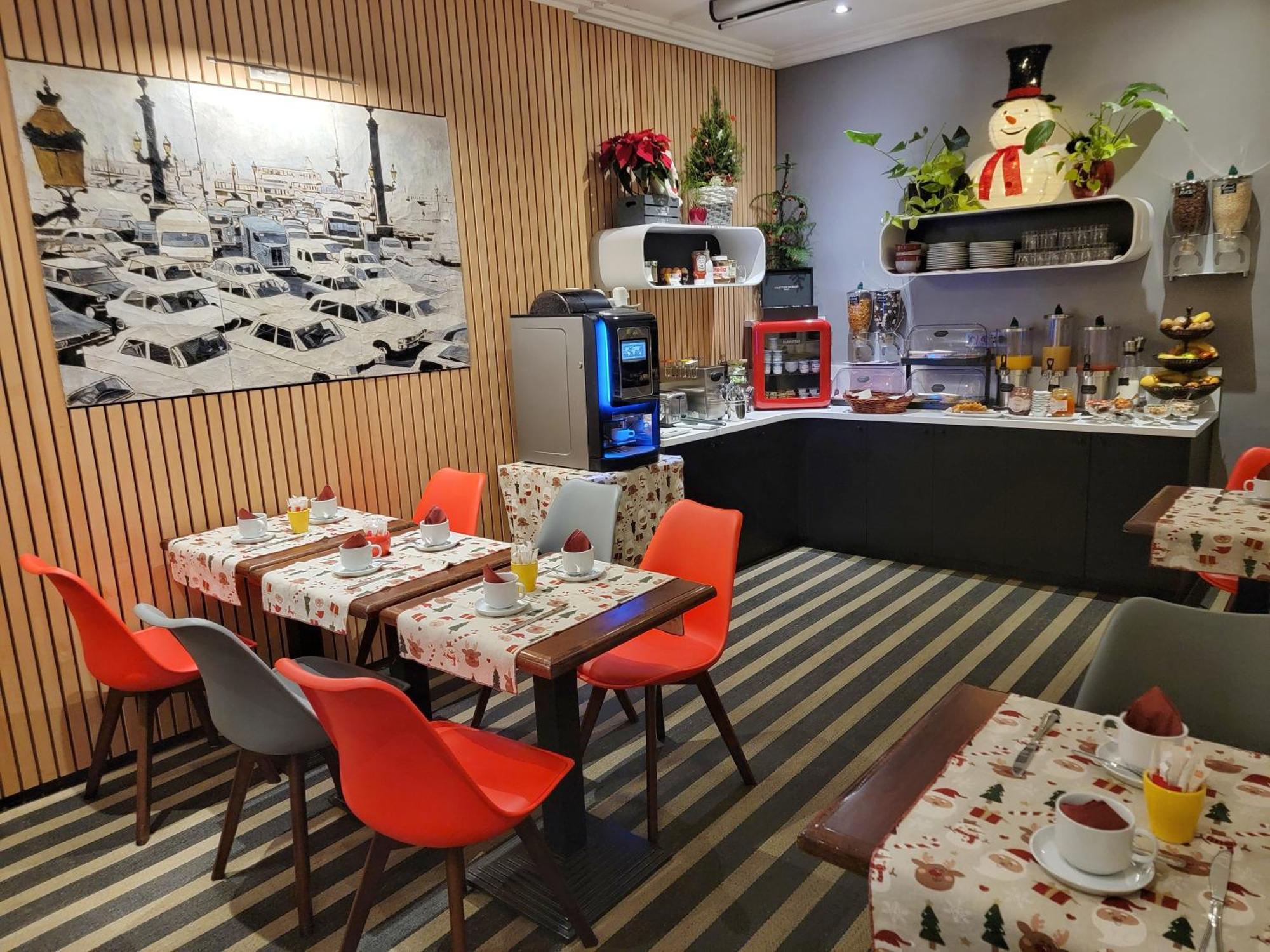 Hotel Virgina 3*
