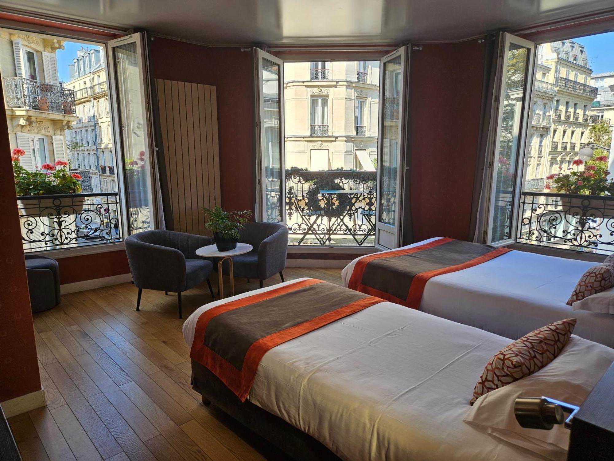 Latin Hotel 3*