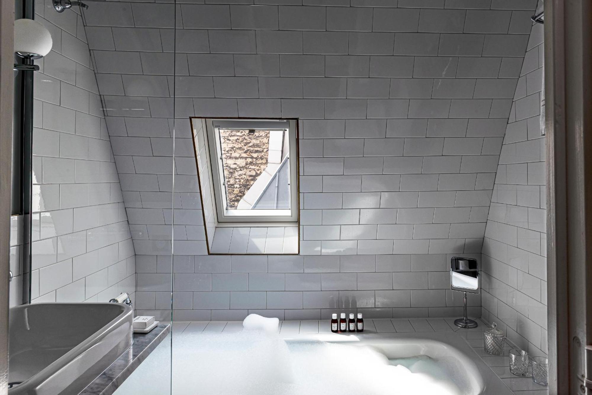 Grand Pigalle Experimental Hotel