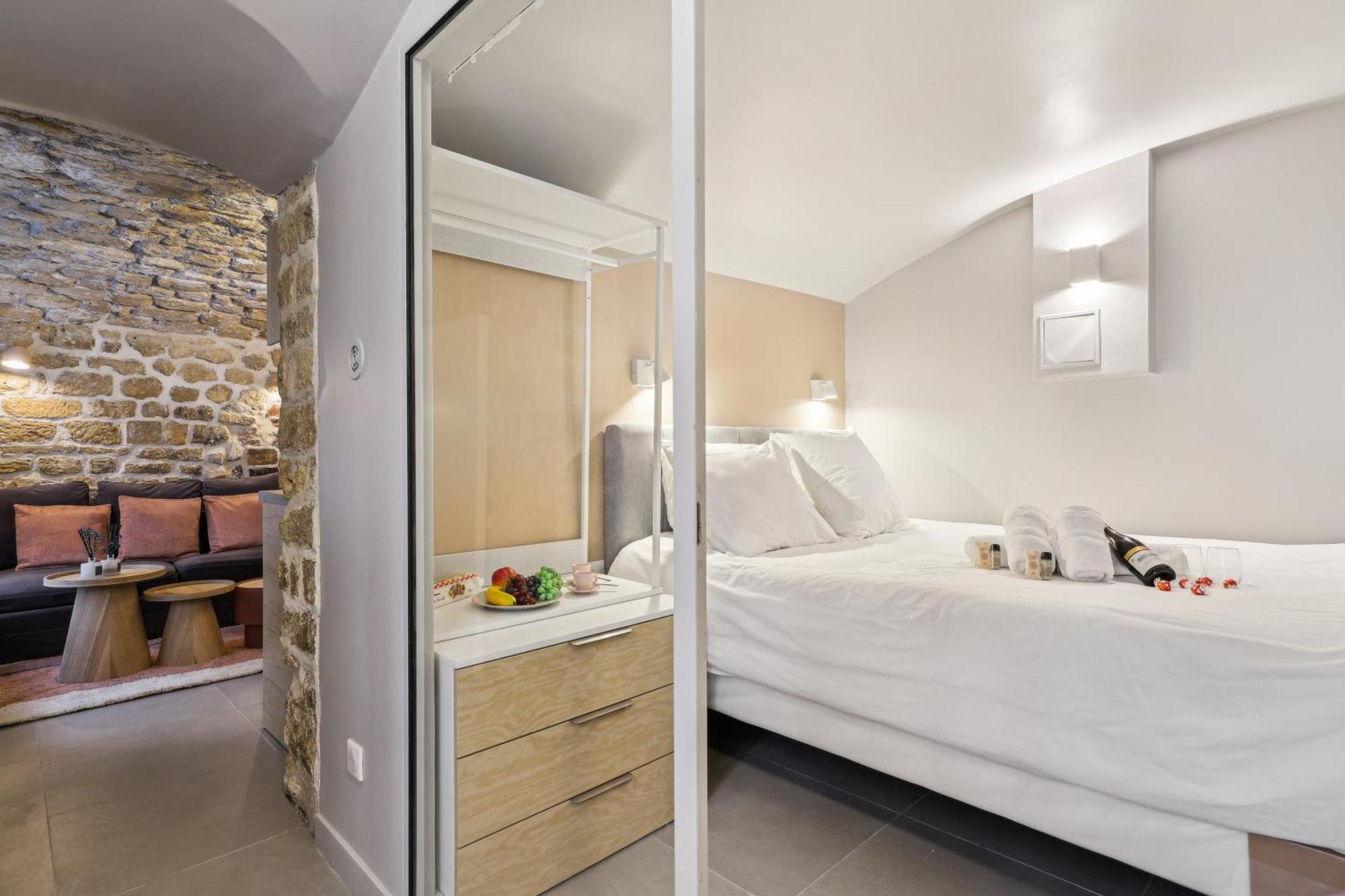 Lavie Maison Face Palais Royal Apartment *