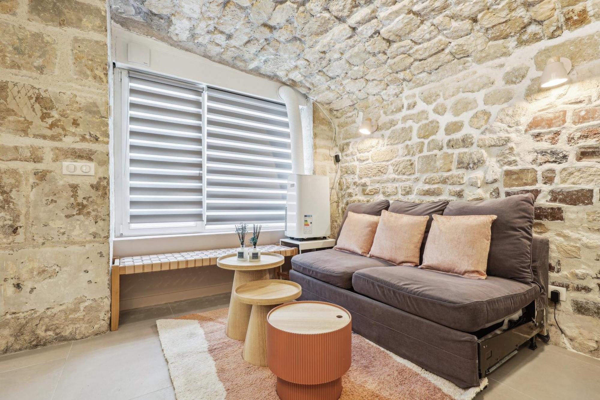 Apartment Lavie Maison Face Palais Royal Paris