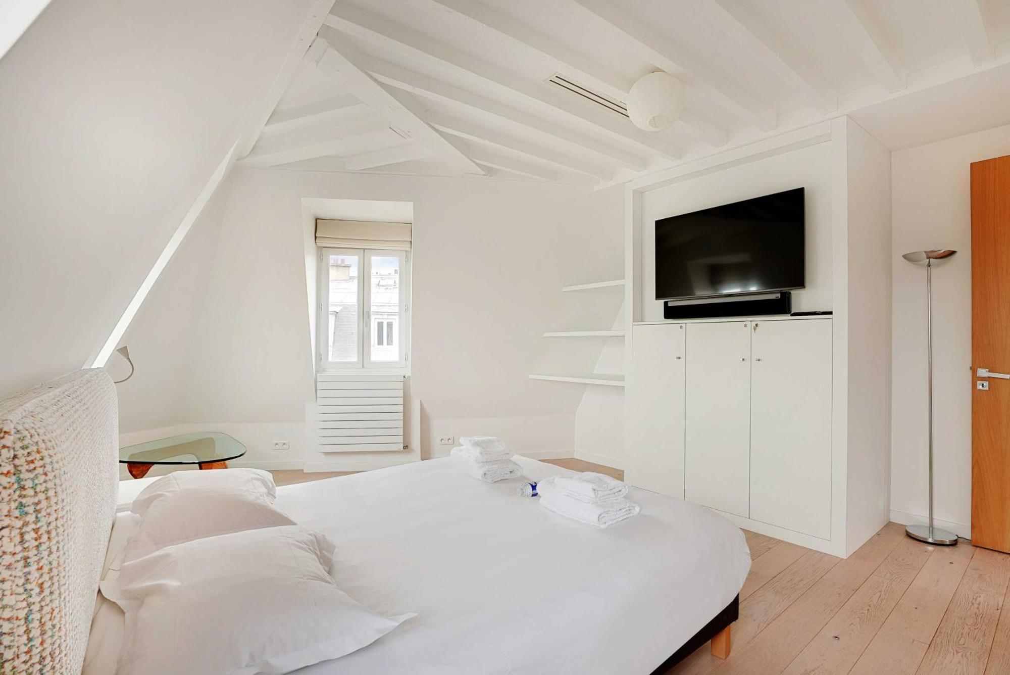 Designer Loft - 2bd-6p- Arc De Triomphe