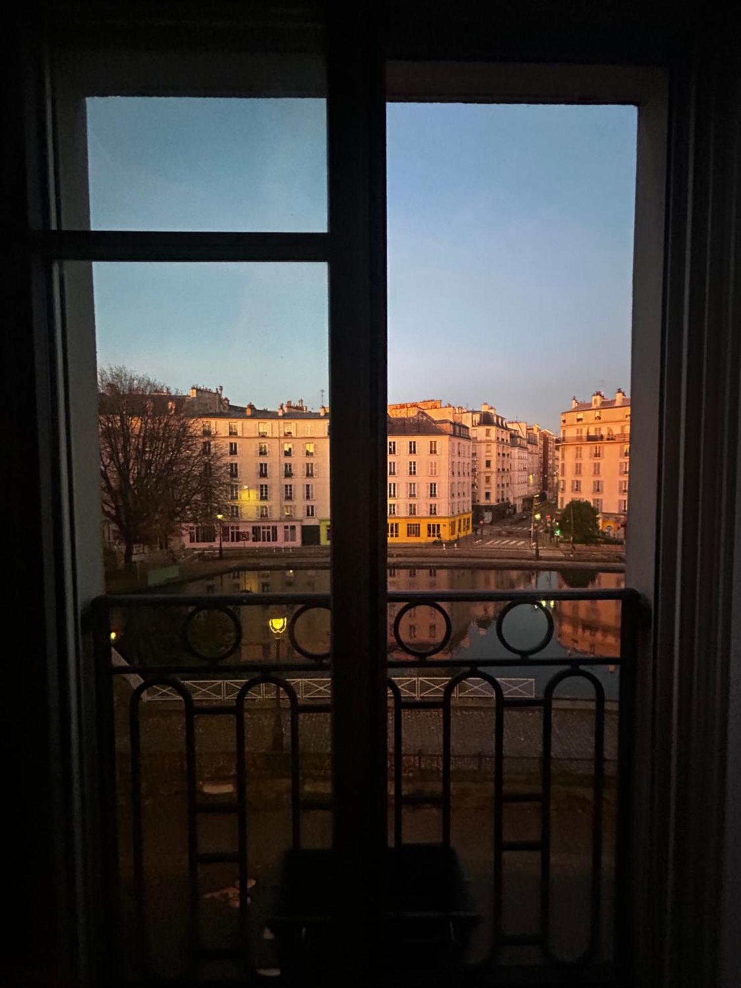Apartment Spacieux Et Lumineux - Canal Saint Martin *