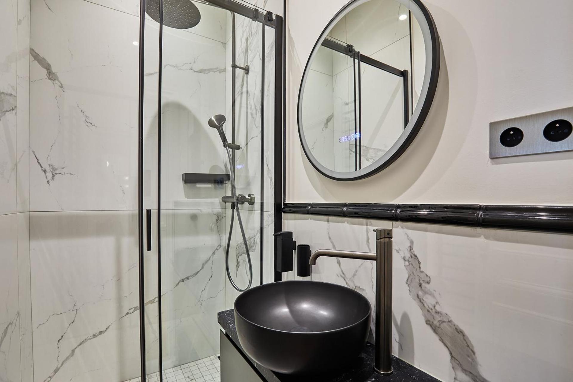 Apartment Amazing Saint Germain Des Pres With Ac By Prestige *
