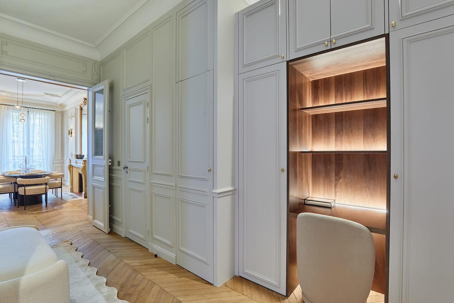 Amazing Saint Germain Des Pres With Ac By Prestige Apartment *