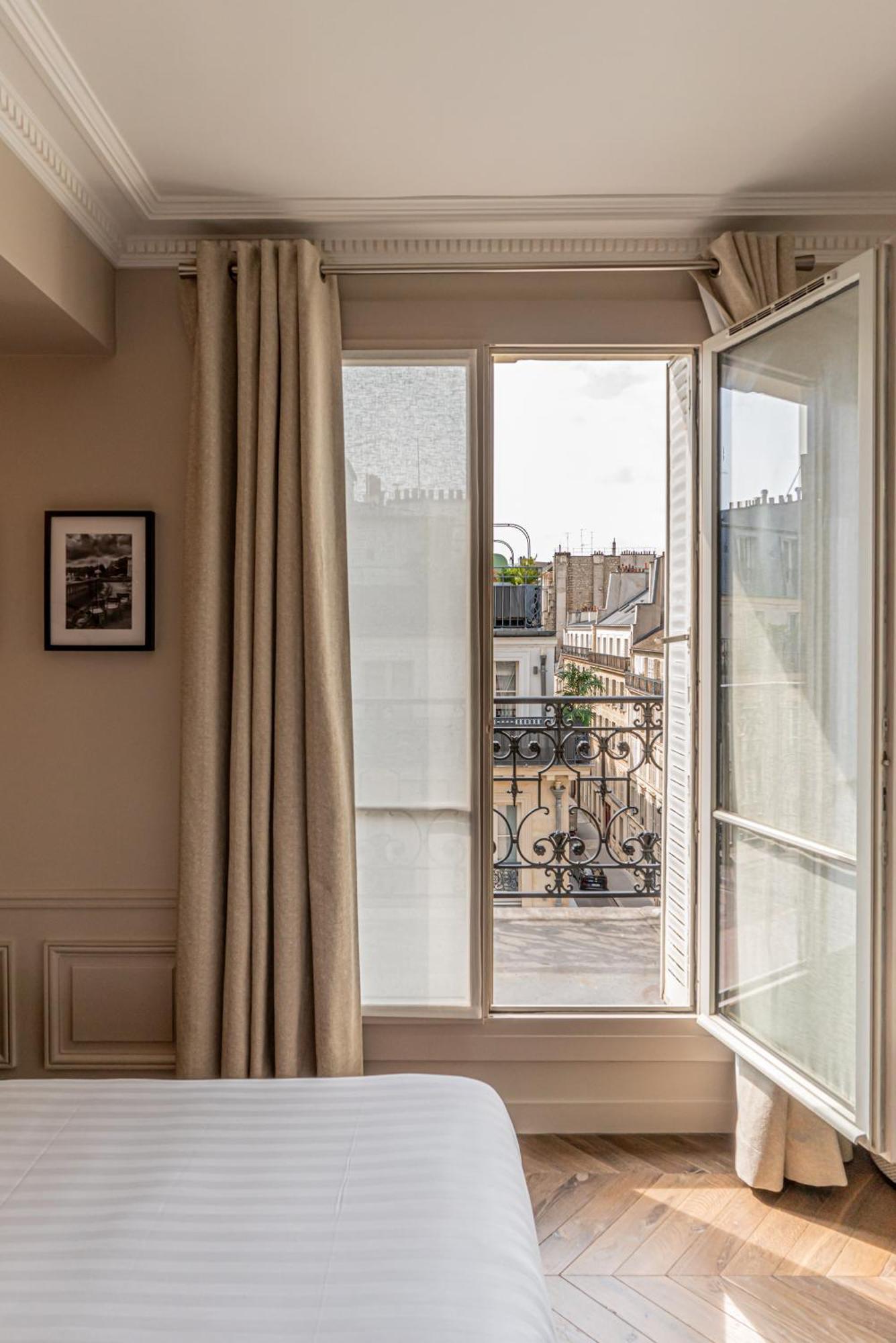 Perreyve Paris
