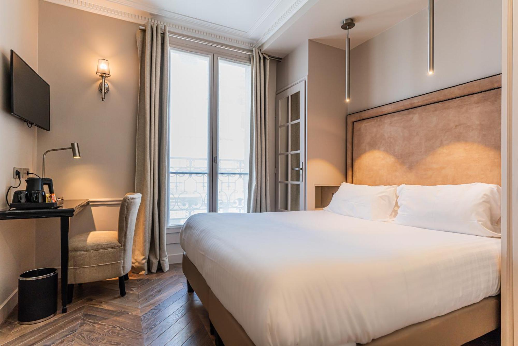Hotel Perreyve Paris