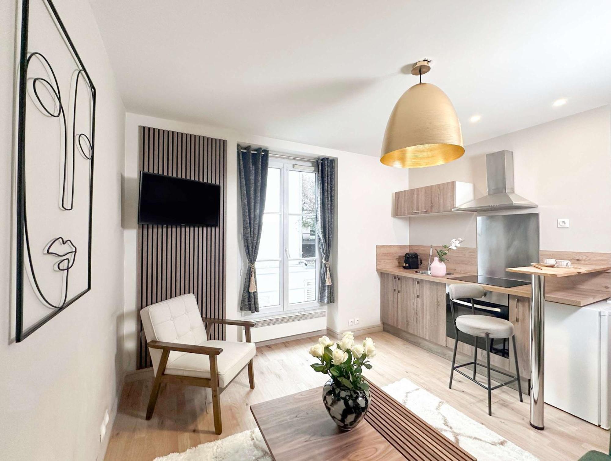 Apartment Eiffel Tower & Invalides - Superb Paris