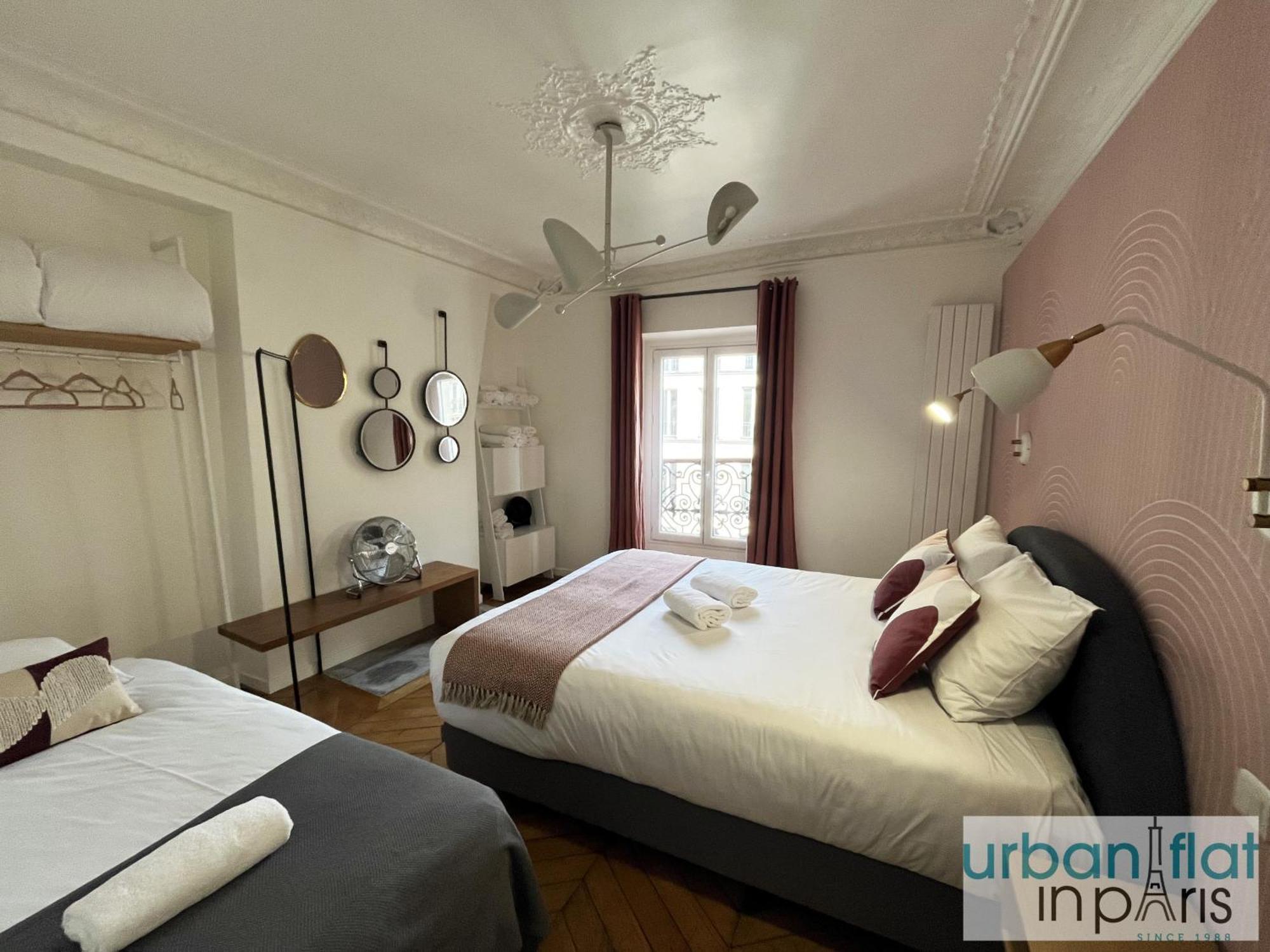 Urban Flat 99 - Spacious 6 Bdr In