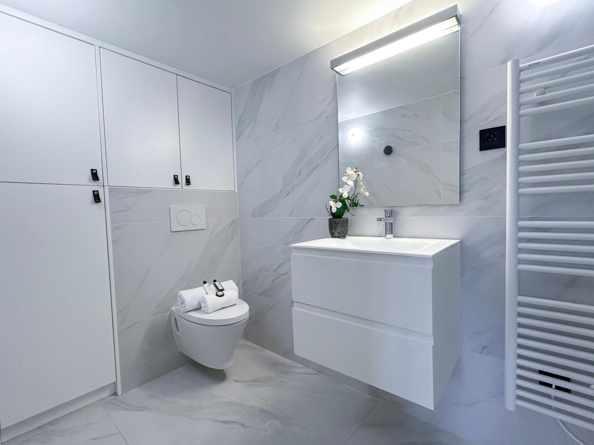 Luxurious Family Near Luxembourg * Paris