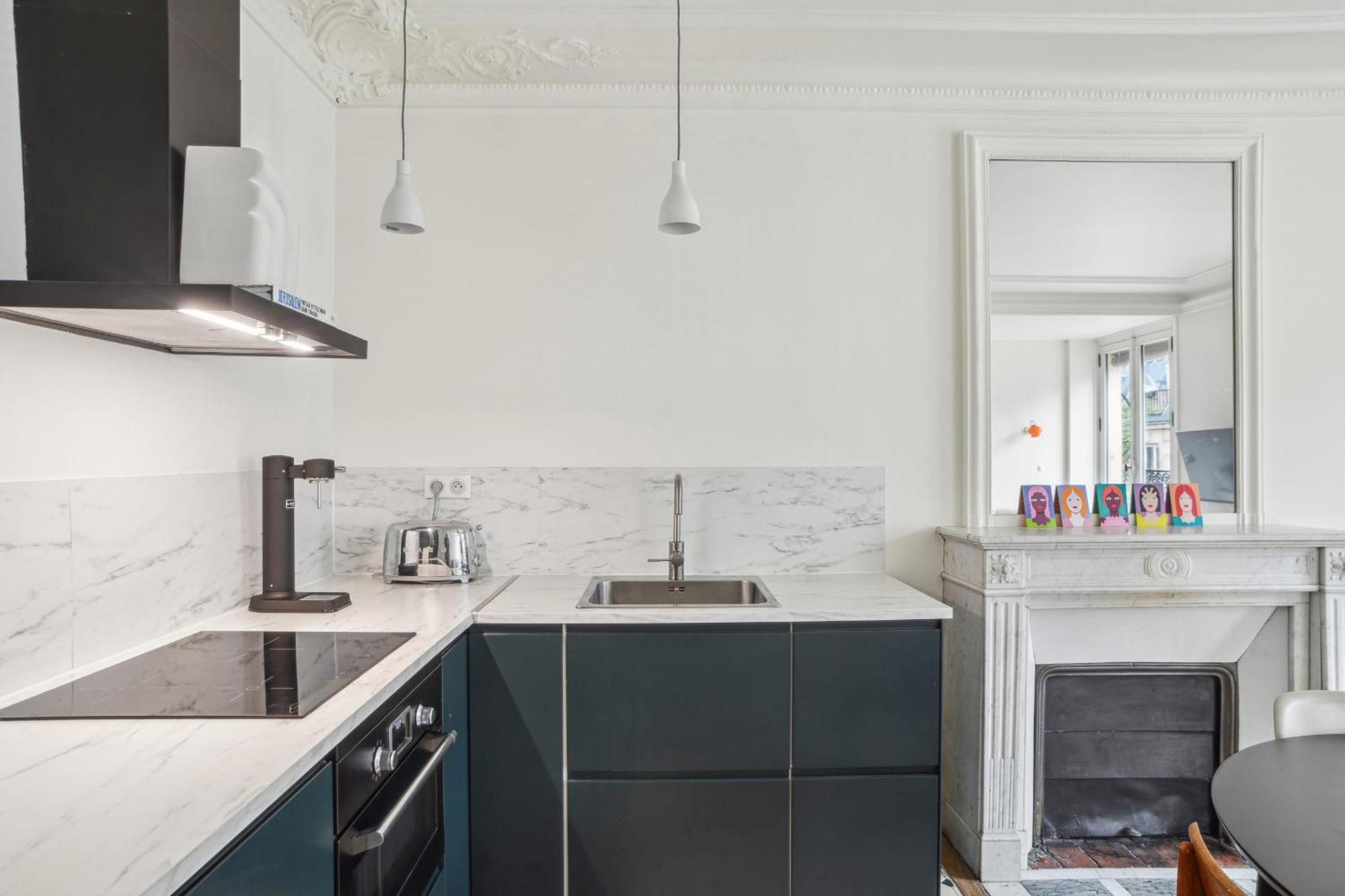 Apartment Liege - C Mercier 1bdr - B'your Paris