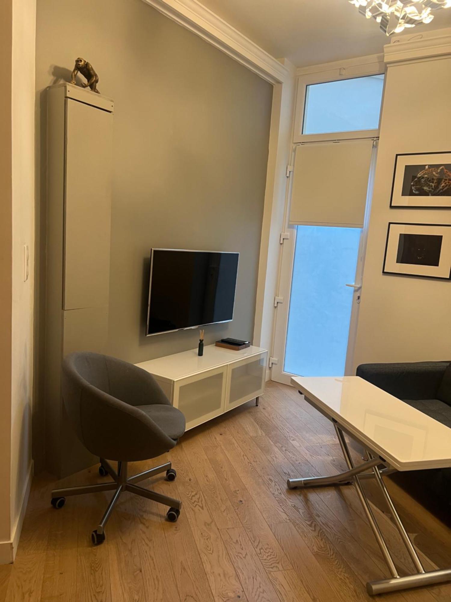 Magnifique Au Coeur Du 8e Apartment *