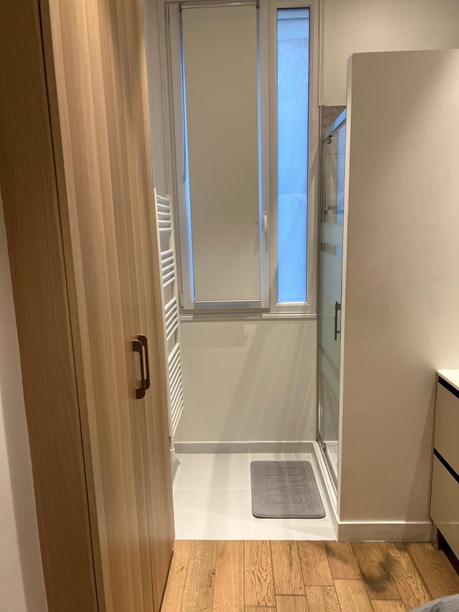 Apartment Magnifique Au Coeur Du 8e