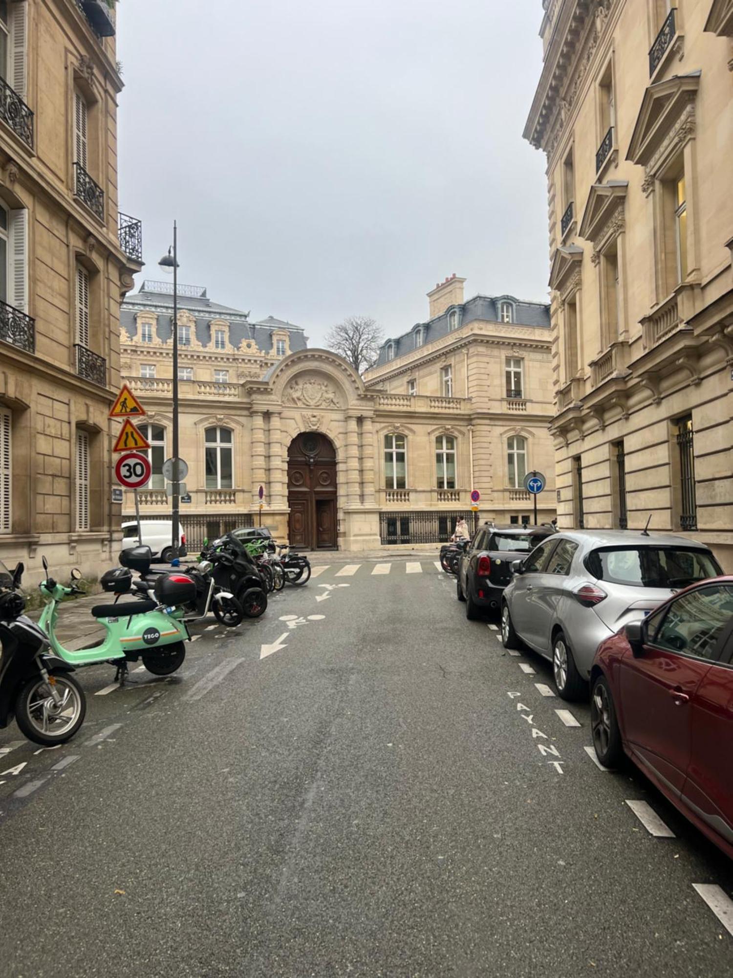 Apartment Magnifique Au Coeur Du 8e Paris
