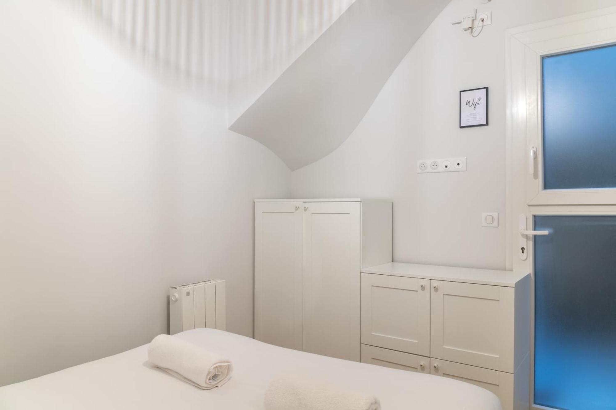 An Enchanting Parisian Hideaway Apartment Paris