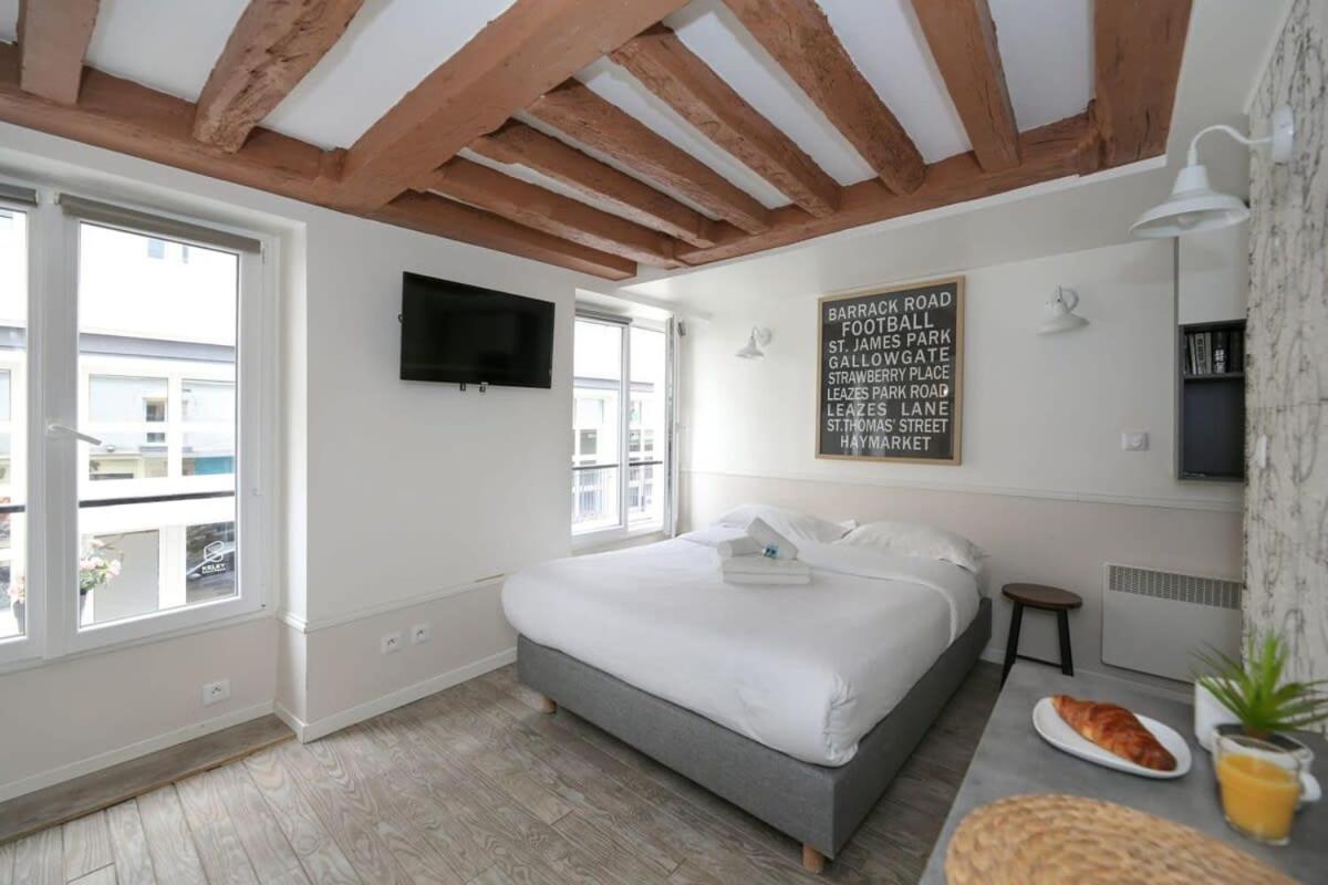 Parisien 20m2 En Face Du Musee Grevin - 2p - Flat-guest Paris