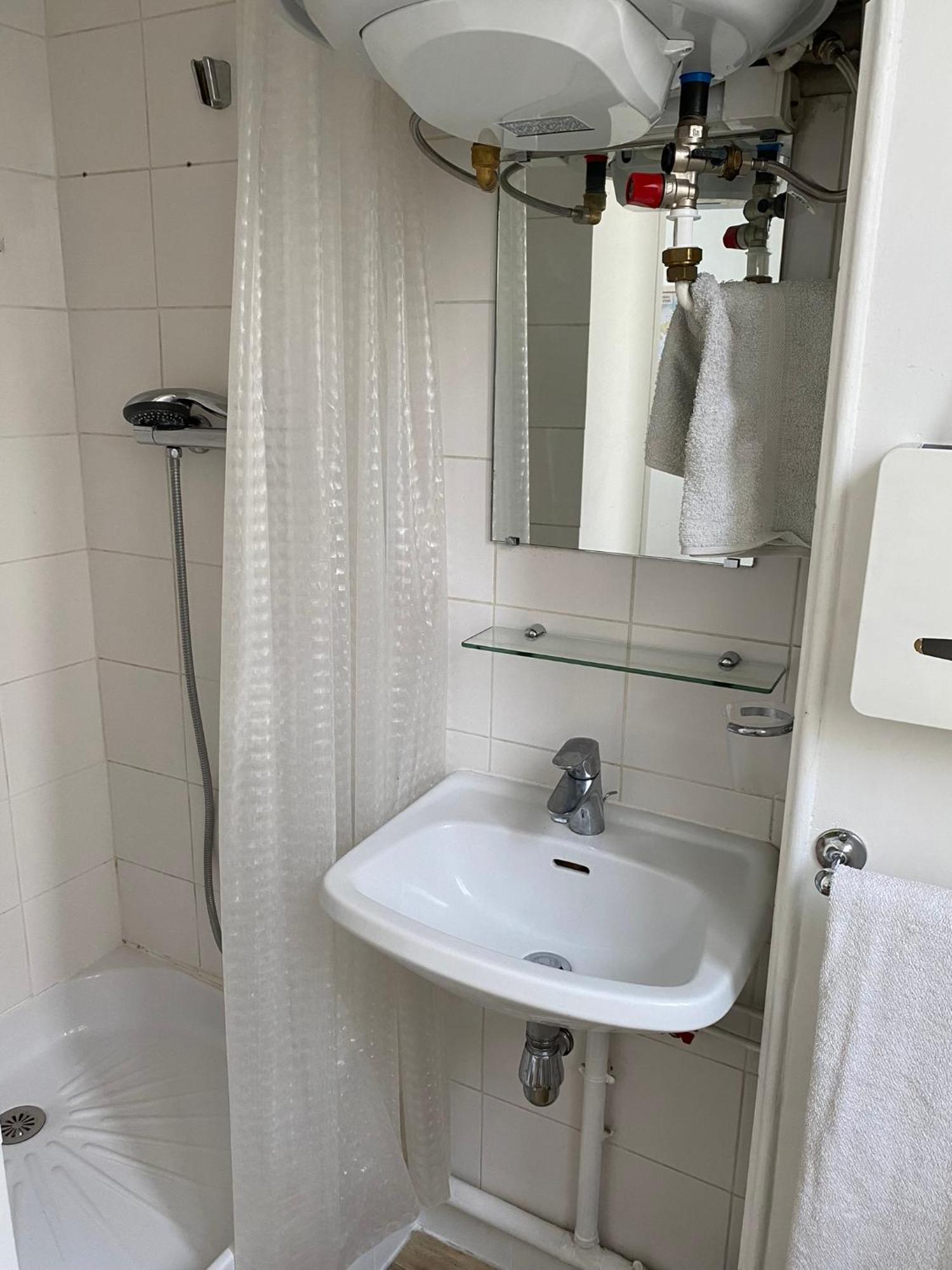 Ruederennes Apartment