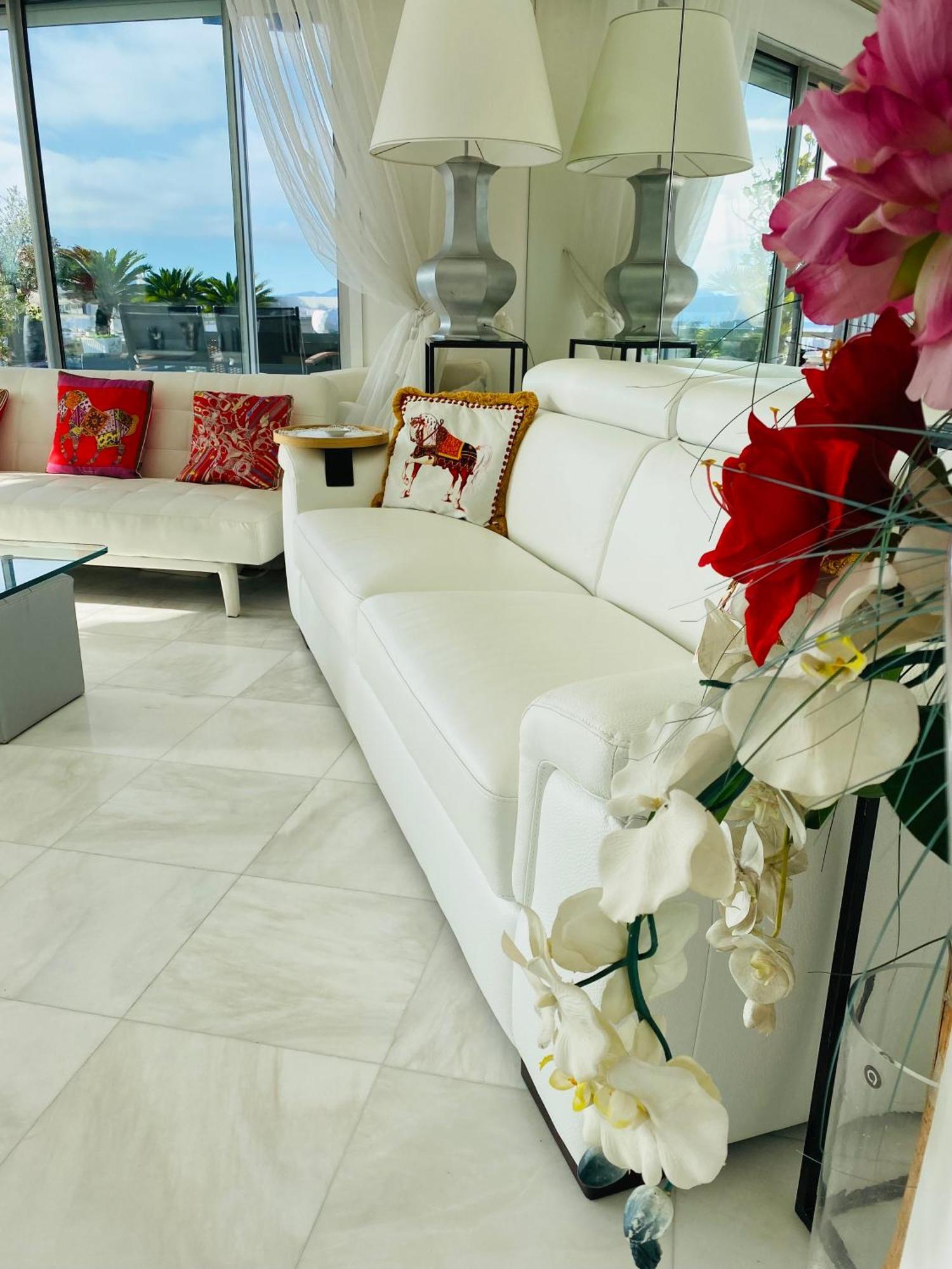 Montaigne - Champs Elysees Luxury&design / 110 M2 Apartment *