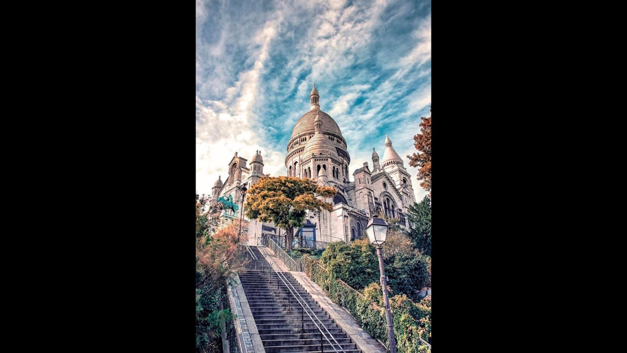 Charming Duplex In Montmartre * Paris