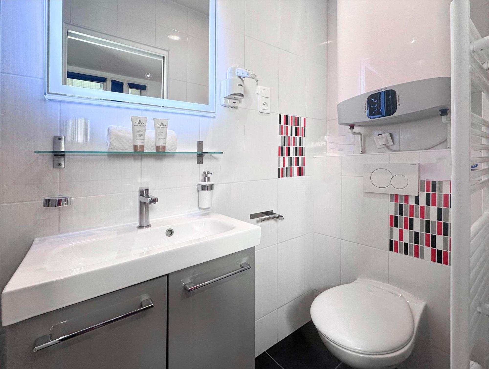 1613b - Montorgueuil Best Value Appartement