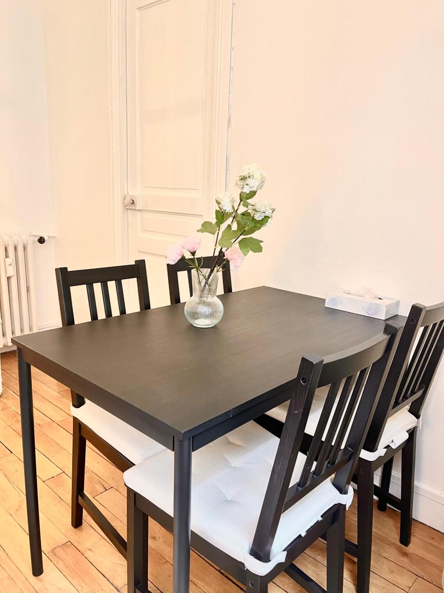 Appartement Spacious Flat Near Montparnasse Bausset 4th