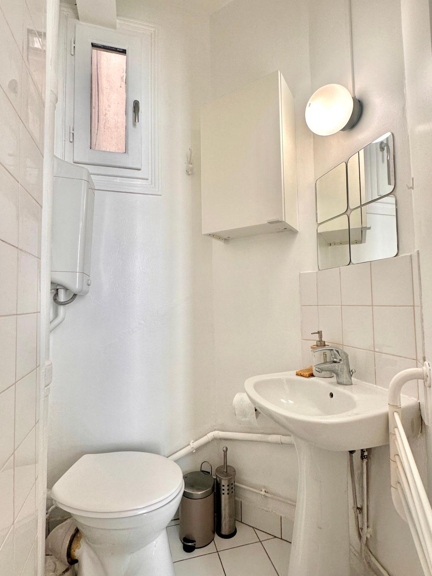 Spacious Flat Near Montparnasse Bausset 4th Appartement Paris