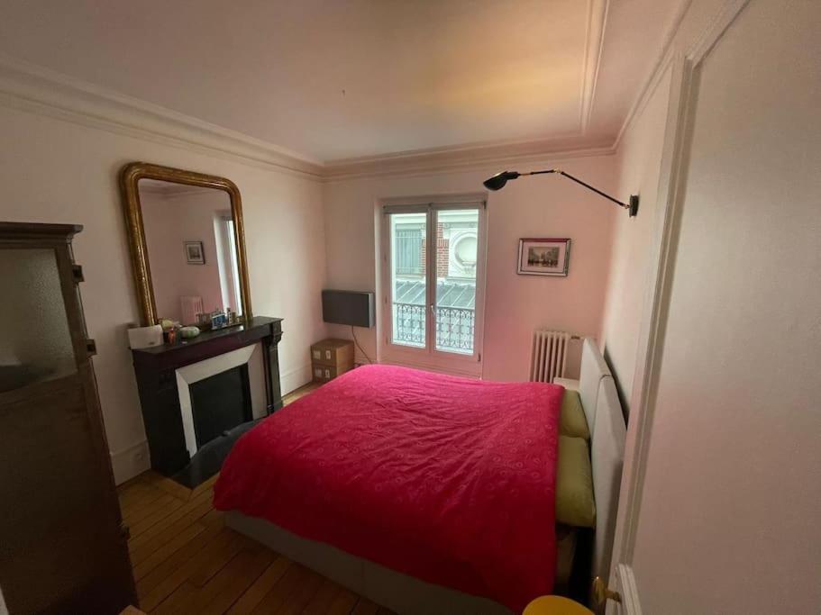 Charming And Bright Flat In A Very Convenient Area