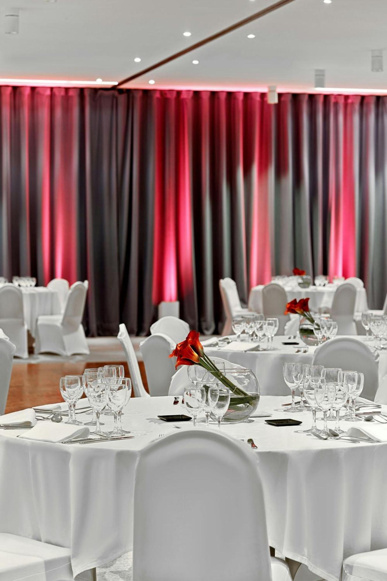Le Meridien Etoile