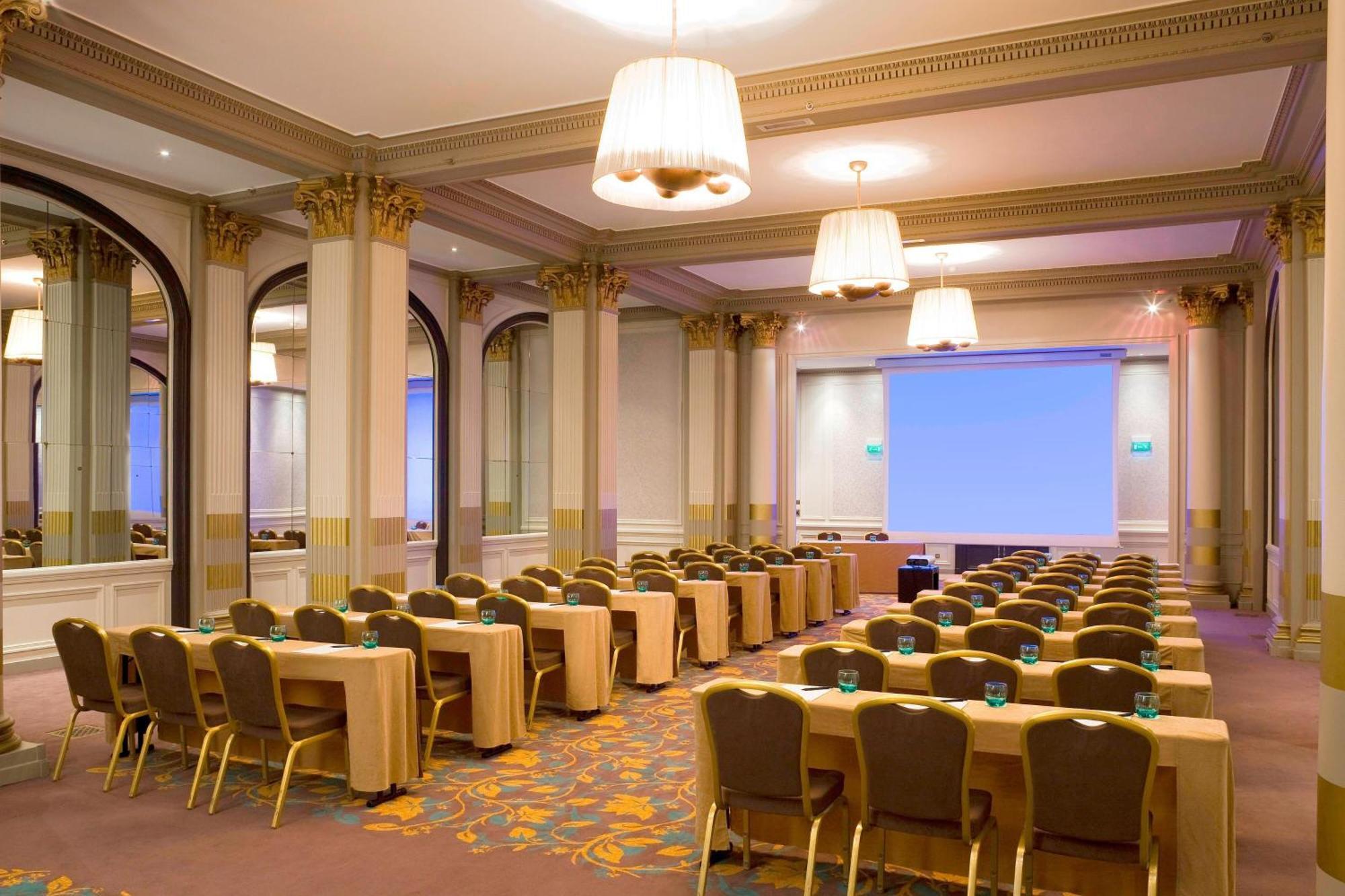 Marriott Opera Ambassador 4* Paris