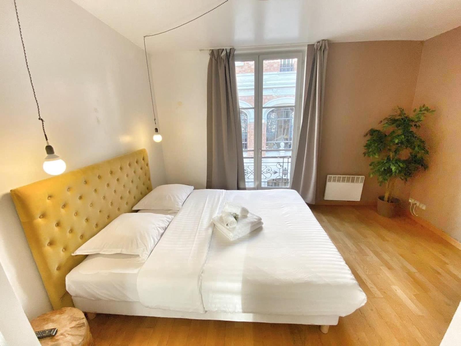 203 - Equipe 5 - Flat-guest Apartment
